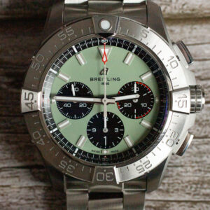 Breitling Avenger B01 Chronograph 44mm Watch AB0147101L1A1