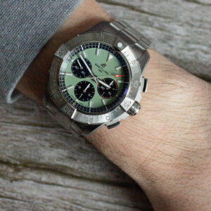 Breitling Avenger B01 Chronograph 44mm Watch AB0147101L1A1