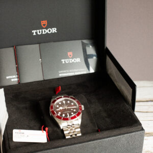 TUDOR Black Bay 58 Burgundy Watch M7939A1A0RU-0001