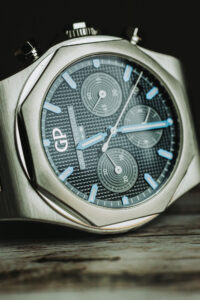 Girard-Perregaux Laureato Chronograph 42mm Blue Dial Watch 81020-11-431-11A