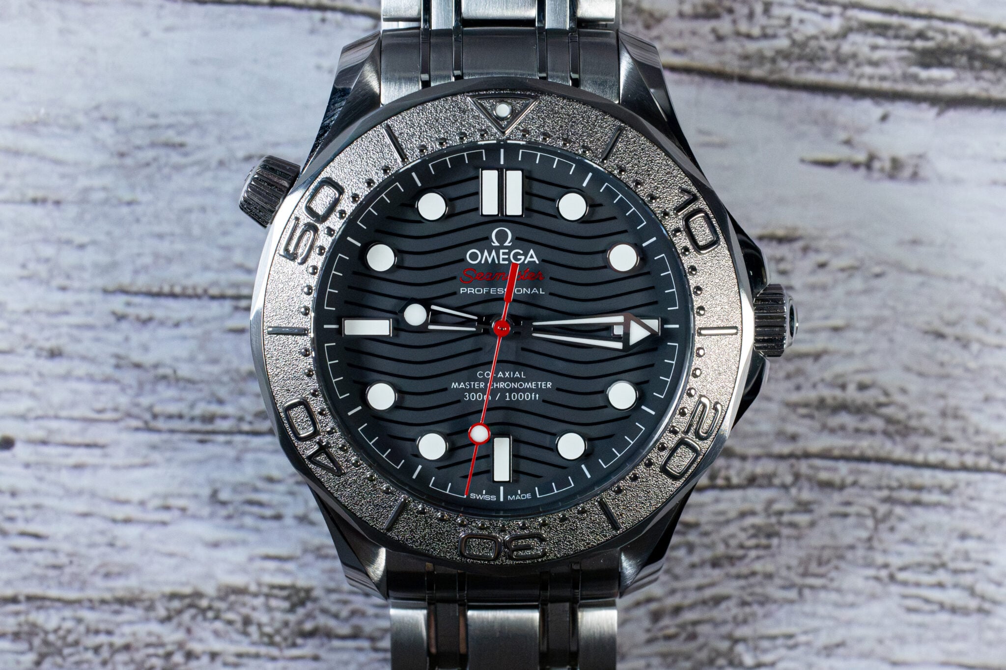omega-seamaster-diver-300m-nekton-edition