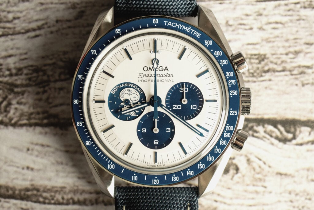 OMEGA Speedmaster Silver Snoopy 50th Anniversary Watch 310.32.42.50.02.001