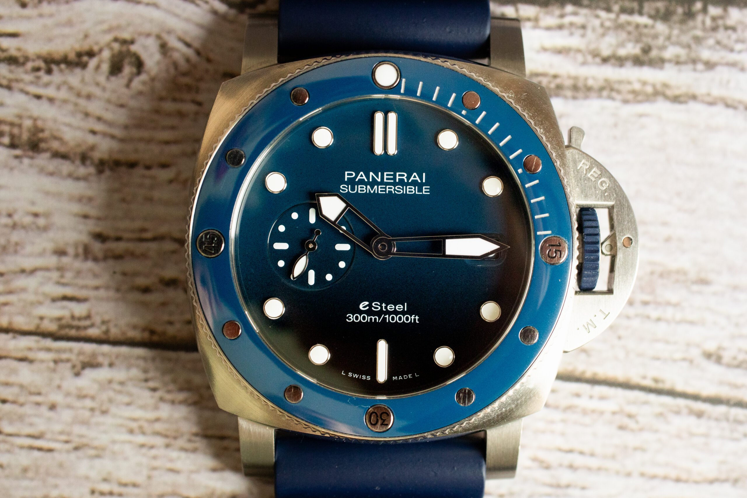 Panerai Submersible QuarantaQuattro Blu Profondo PAM01289