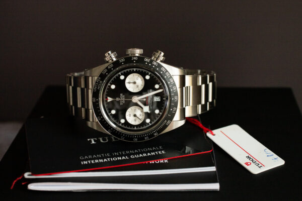 TUDOR Black Bay Chrono M79360N Warranty Shot
