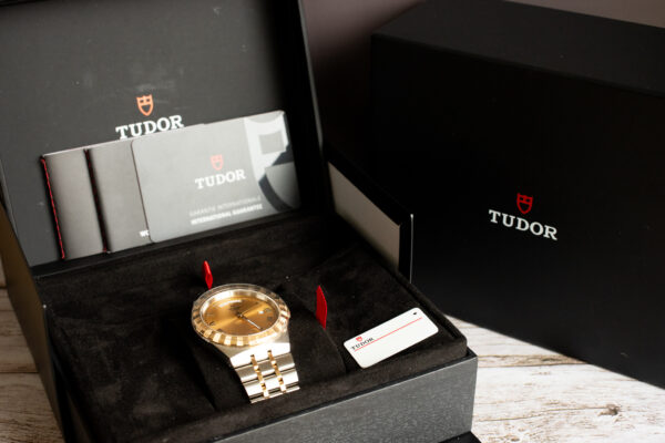 TUDOR Royal S&G Champagne Dial 41mm Watch M28603