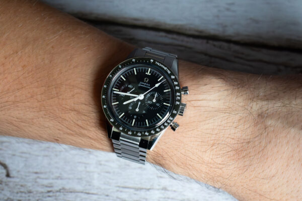 OMEGA Speedmaster Calibre 321 Ed White Wrist Shot