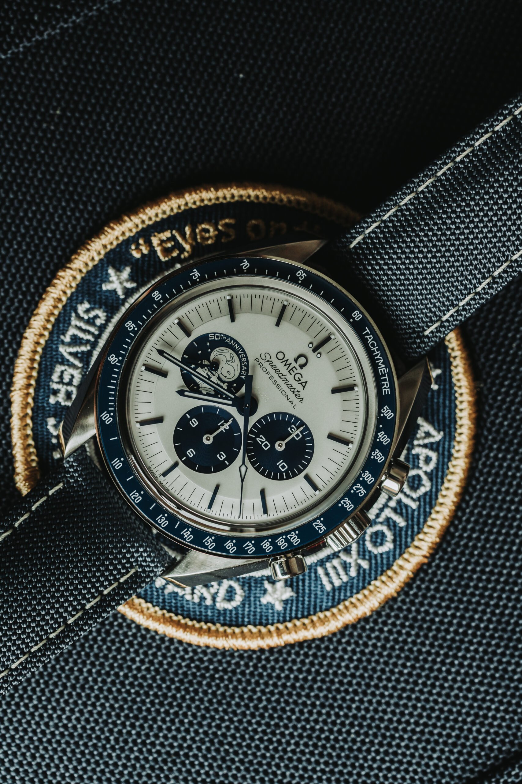 OMEGA Speedmaster Snoopy Apollo XIII 50th Anniversary