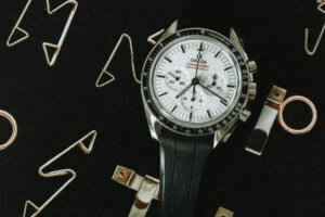 OMEGA Speedmaster Professional Moonwatch White | New Arrivals