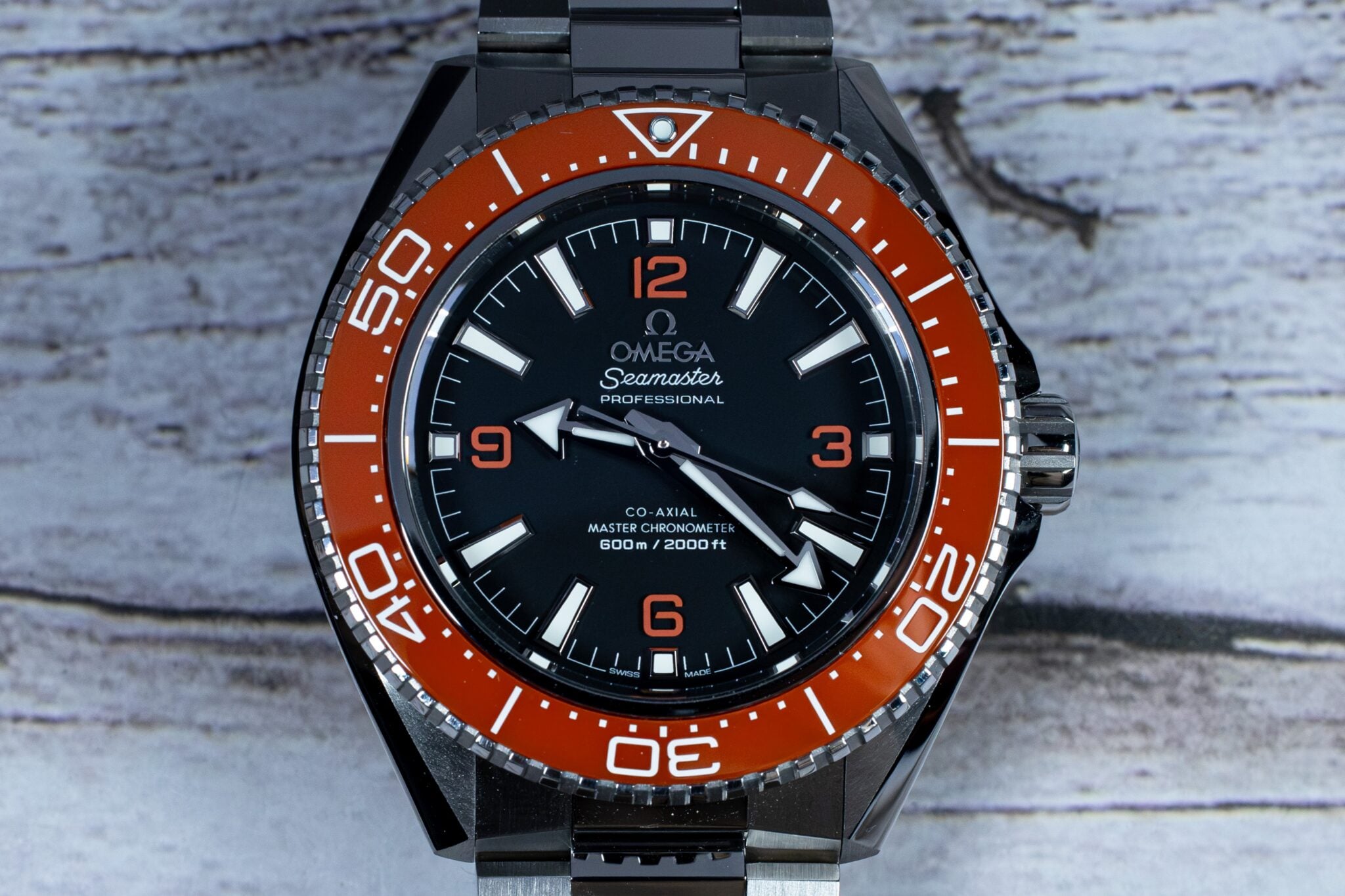 omega-seamaster-planet-ocean-600m-orange
